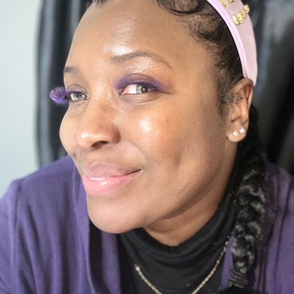 Meet your Posher, Nikki Todd 🎀ThePinkLadyHouse🎀 - Picture 13 of 13